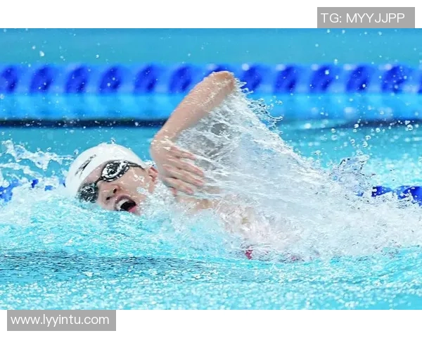 世界游泳纪录保持者的传奇之路与突破性成就解析 世界游泳纪录保持者的传奇之路与突破性成就解析